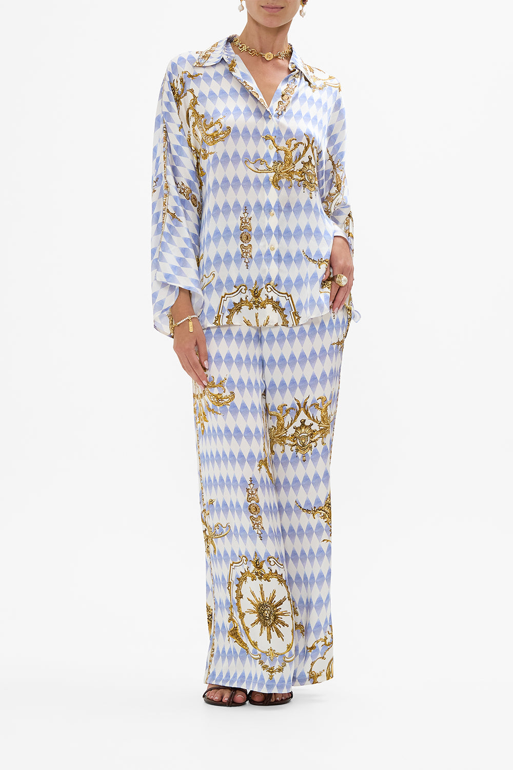 CAMILLA_00033153_WIDE_SLEEVE_BLOUSE_THRONE_GAMES_1