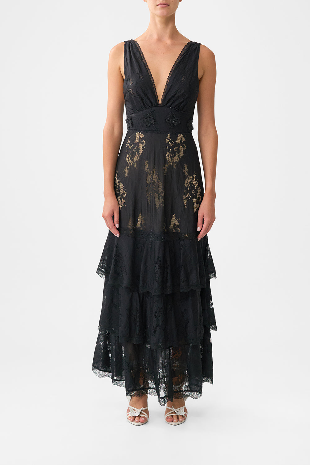CAMILLA_00036576_TIERED_RUFFLE_HEM_DRESS_OTTOMAN_ELEGANCE_MODEL_1