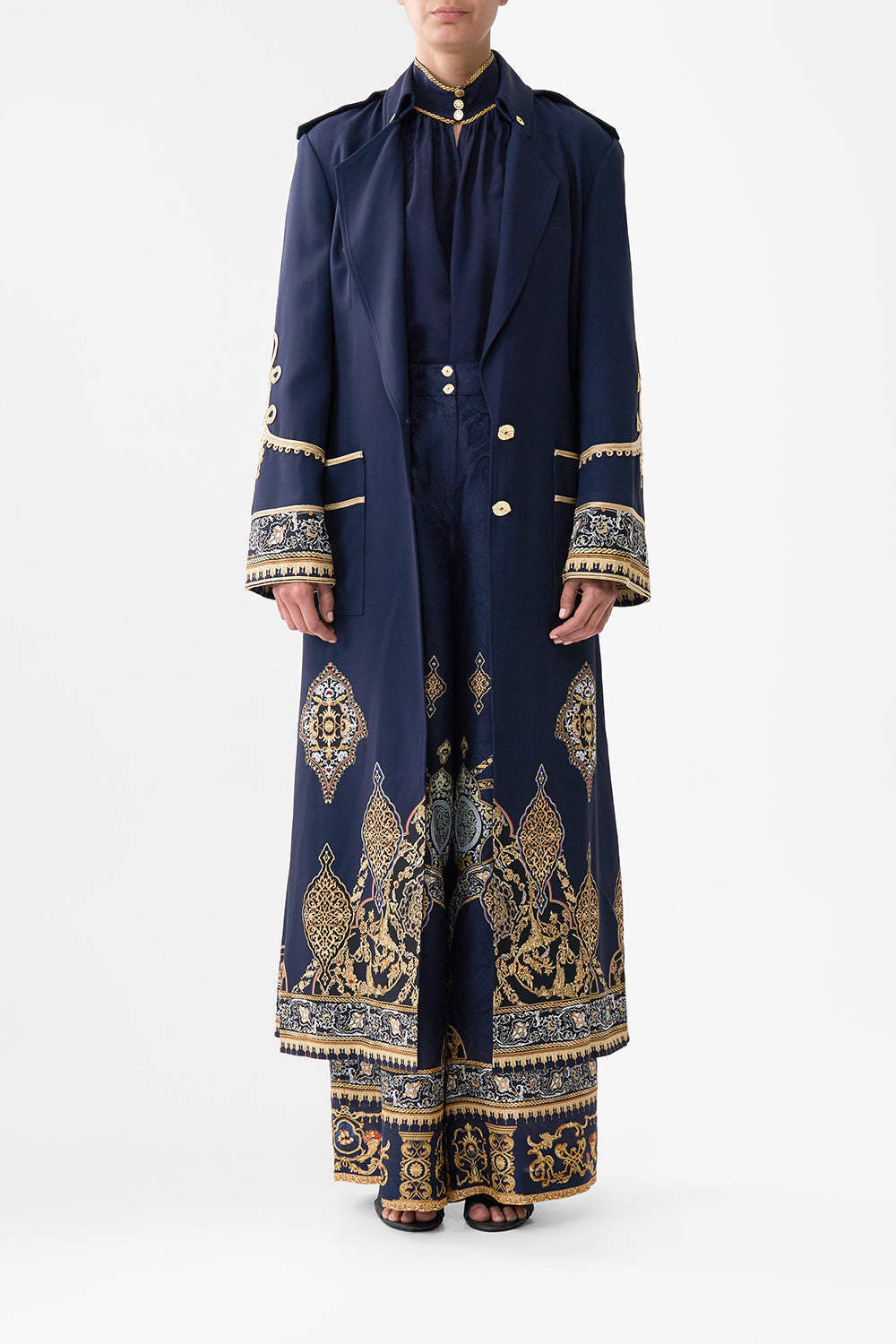 CAMILLA_00036610_LONG_MILITARY_COAT_THE_IMPERIAL_GATE_MODEL_1