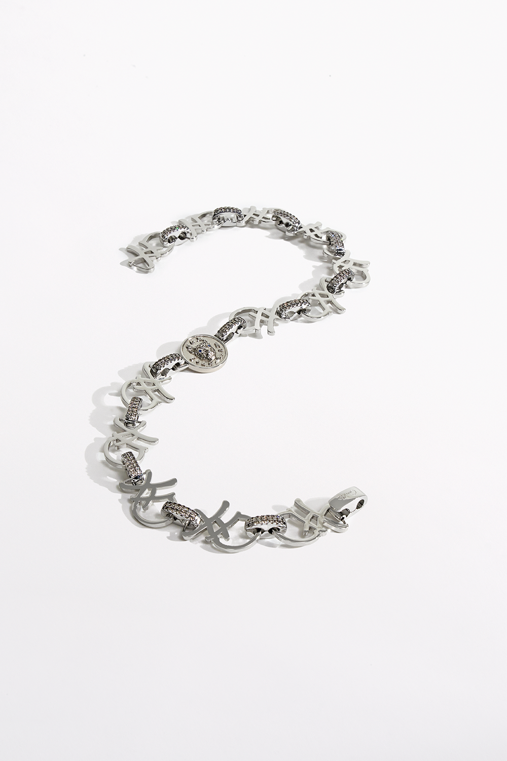CAMILLA_00037701_FIERCE_FOLKLORE_COIN_NECKLACE_SILVER_GHOST_1