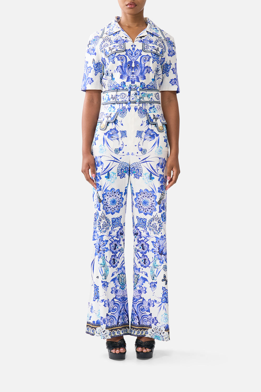 CAMILLA_00038401_POCKET_JUMPSUIT_ALL_ABOUT_THAT_LACE_MODEL_1