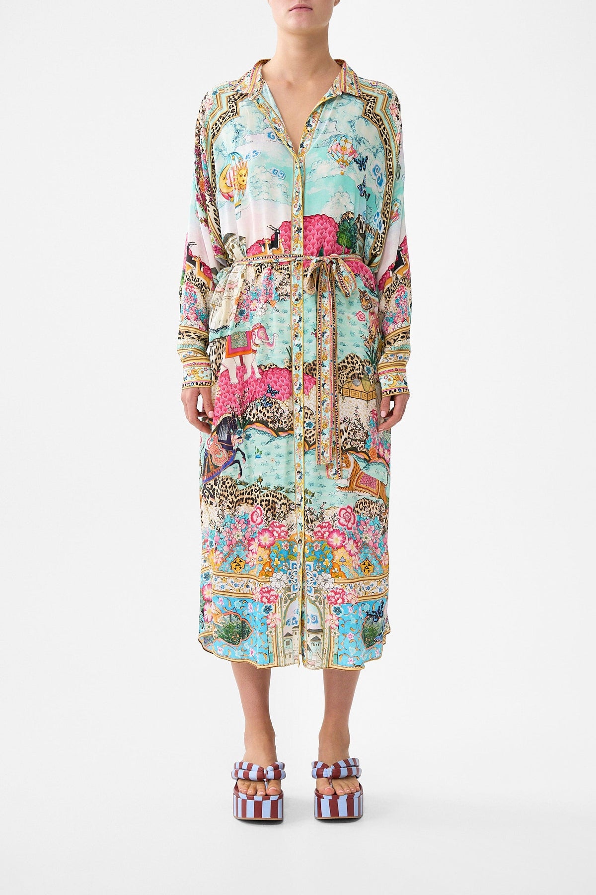 CAMILLA_00038671_COLLARED_BUTTON_THROUGH_DRESS_MINIATURE_MOMENTS_1