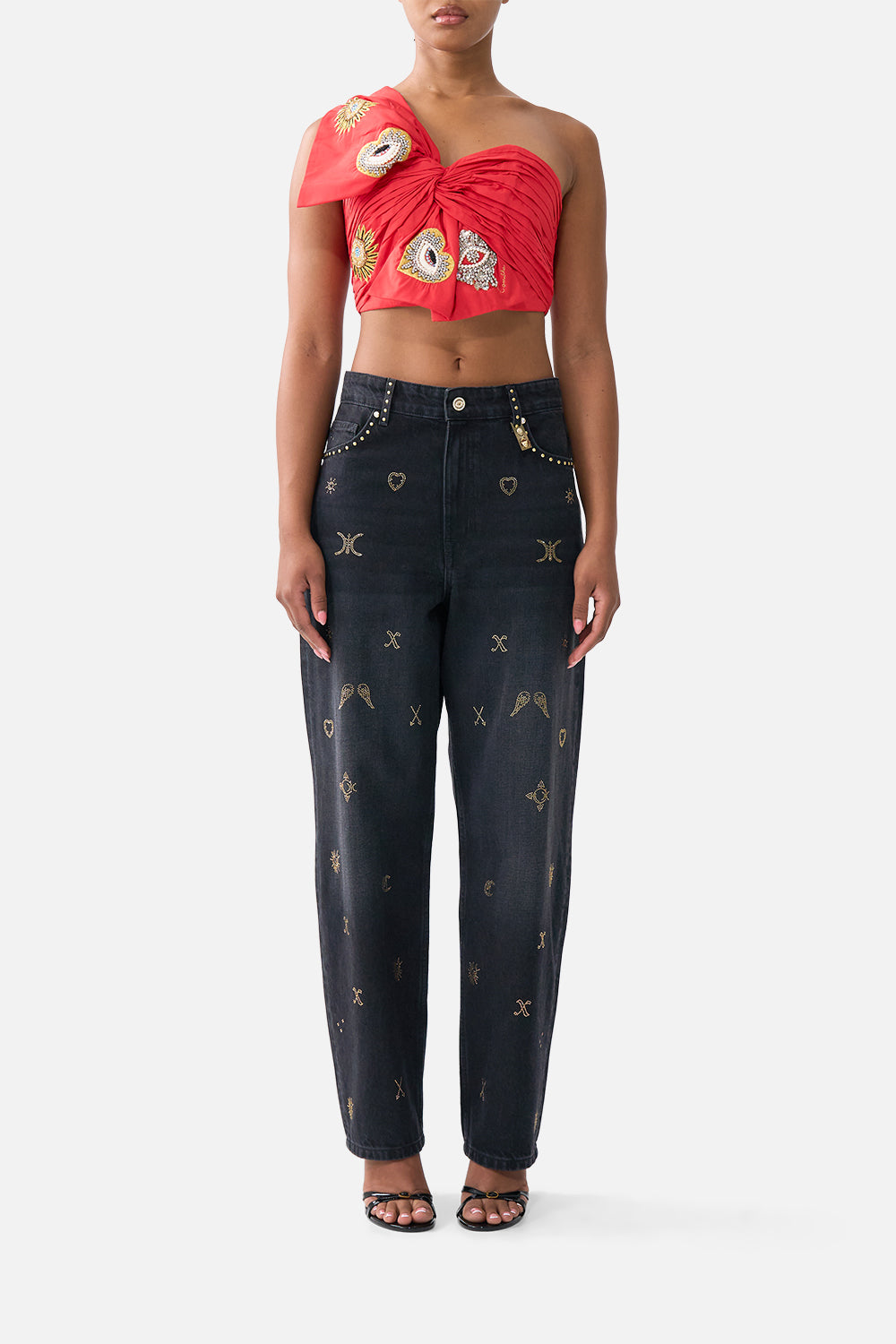 CAMILLA_00041002_ASYMMETRIC_BOW_TOP_NAZAR_NIRVANA_MODEL_1