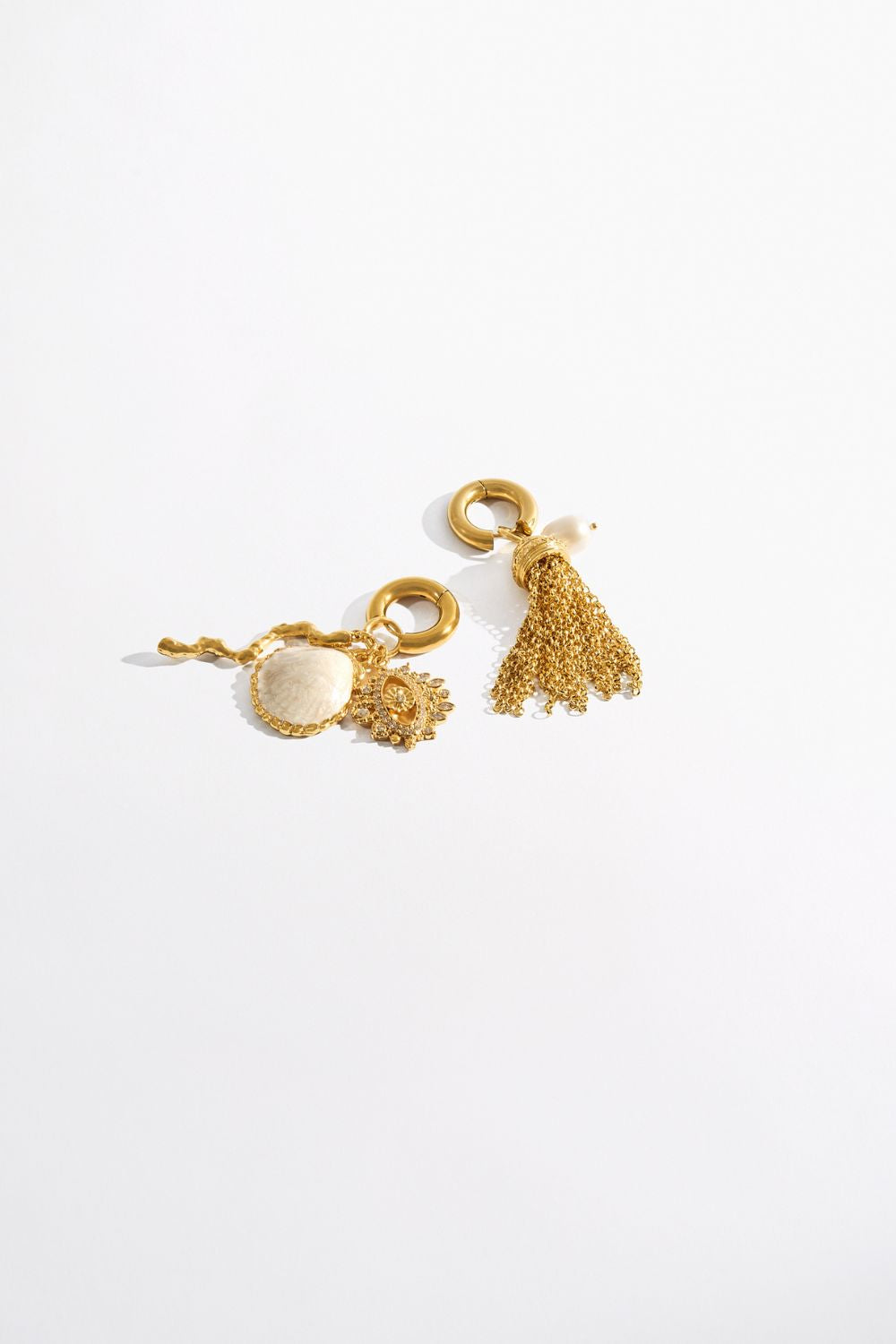 CAMILLA_00041053_SHELL_TASSEL_EARRINGS_GOLD_GHOST_1