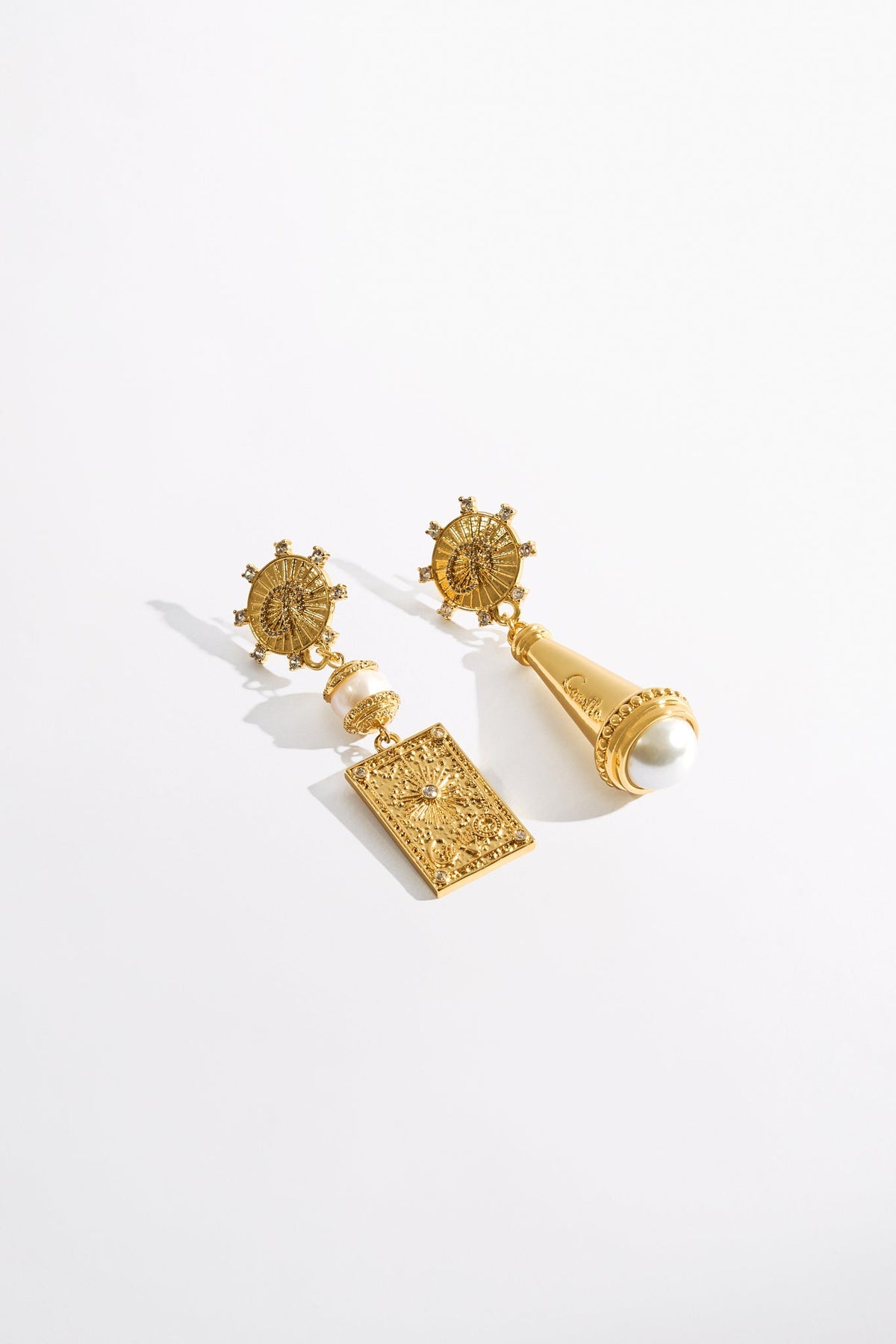 CAMILLA_00041054_CHARMS_CHARM_EARRINGS_GOLD_GHOST_7db245ce-7ef7-4ef3-9a22-7f6e05e83418