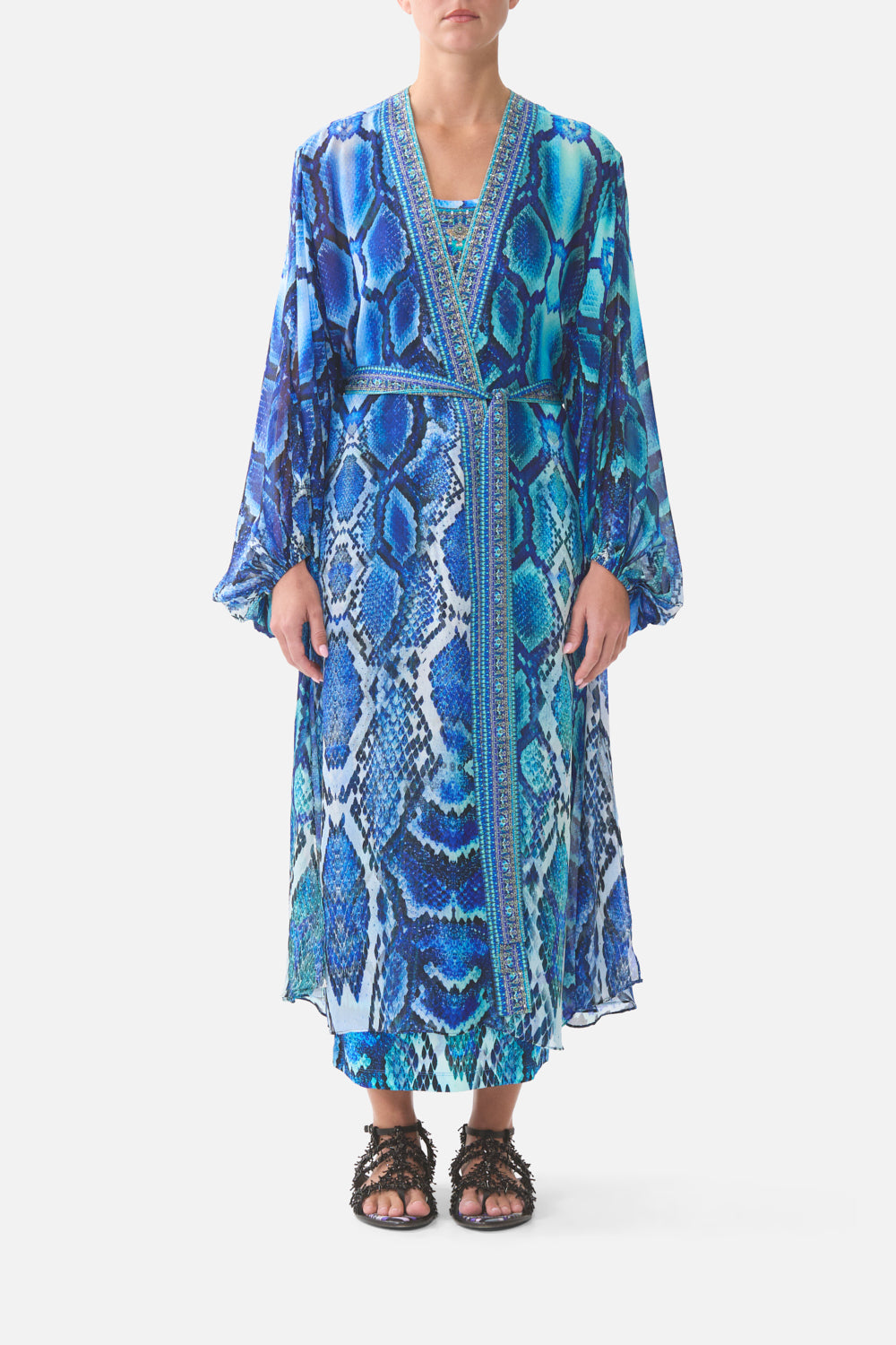 CAMILLA_00041507_BLOUSON_SLEEVE_LAYER_THE_SAPPHIRE_SERPENT_MODEL_1