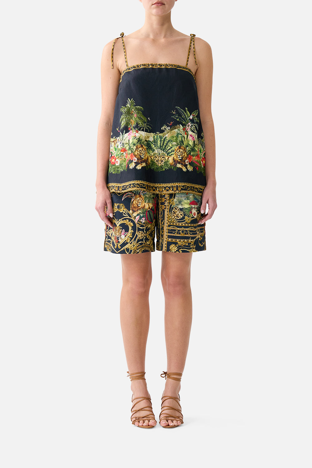 CAMILLA_00042497_LONGLINE_SHORT_PALACE_ZOOLOGY_MODEL_1