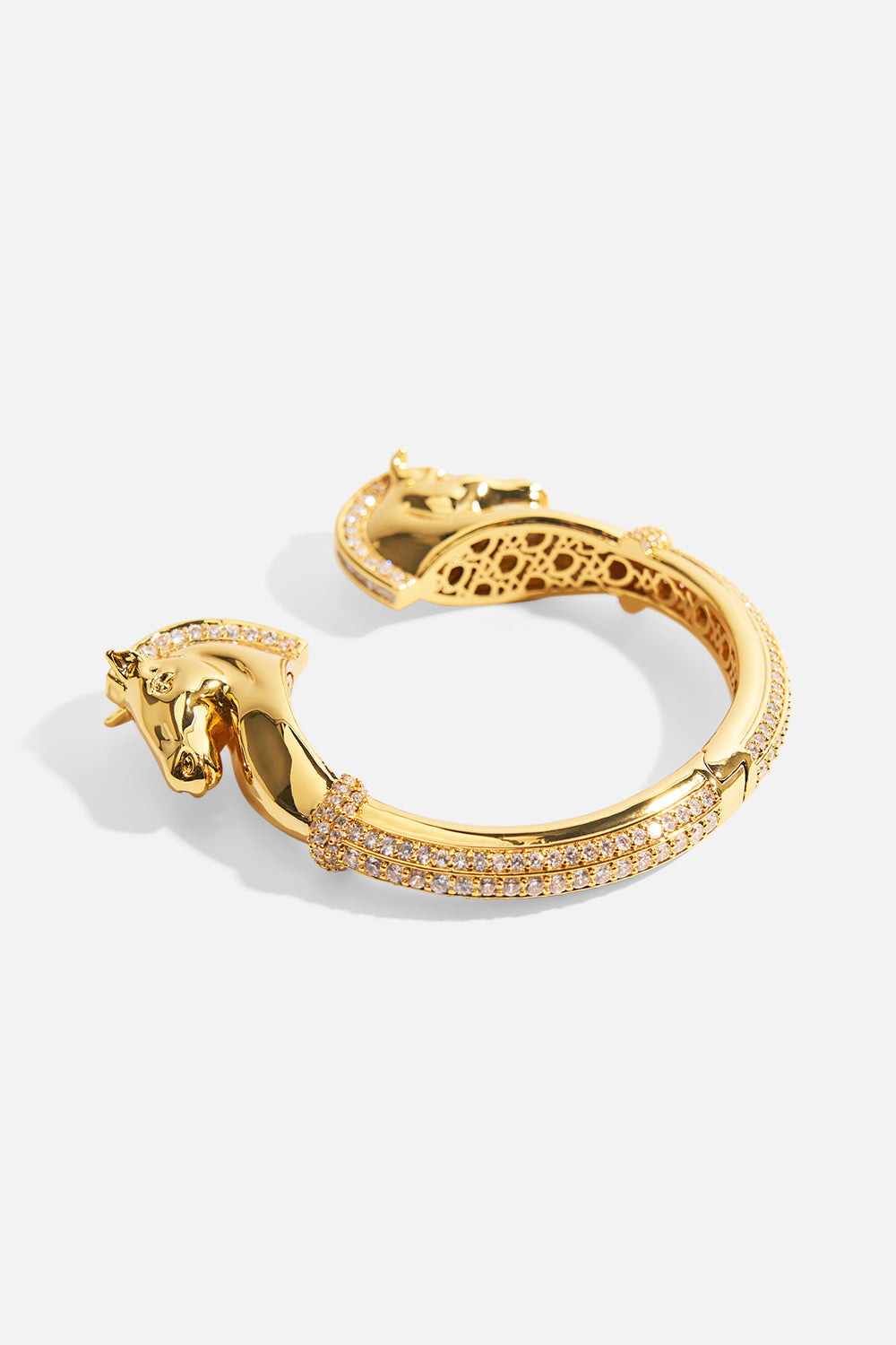 CAMILLA_00043389_SAVAGE_BEAUTY_HORSE_BANGLE_GOLD_GHOST_1