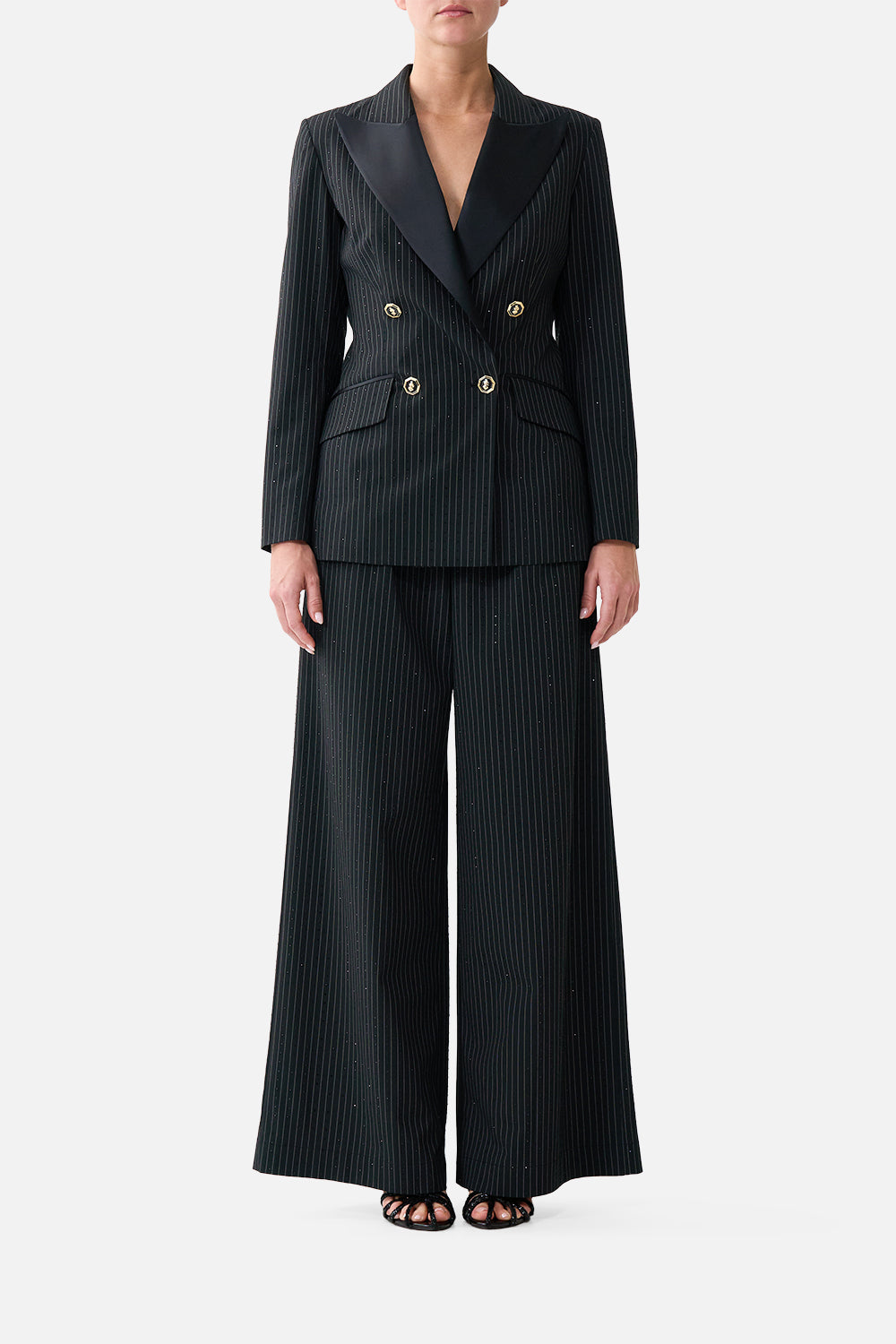 CAMILLA_00046470_DOUBLE_BREASTED_SUIT_JACKET_NIGHT_GARDEN_MODEL_1